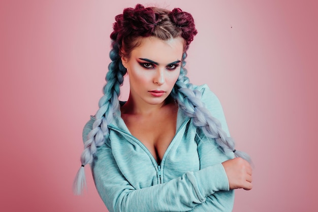 Trendy hair fashion które fryzury rządzą teraz