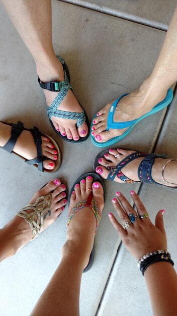 Modny pedicure sezonu które warto wypróbować