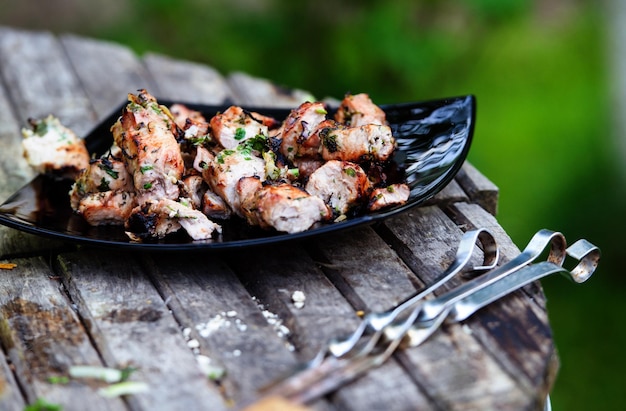 Grill pod wrzosem z naturalnym aromatem lata